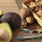 Avokádo vs. vlašské ořechy: odborníci na výživu vysvětlují, který produkt